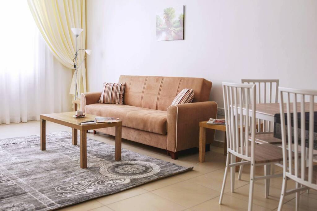 Apartamento Book Me! 3 Bedroom Front Abu Dhabi